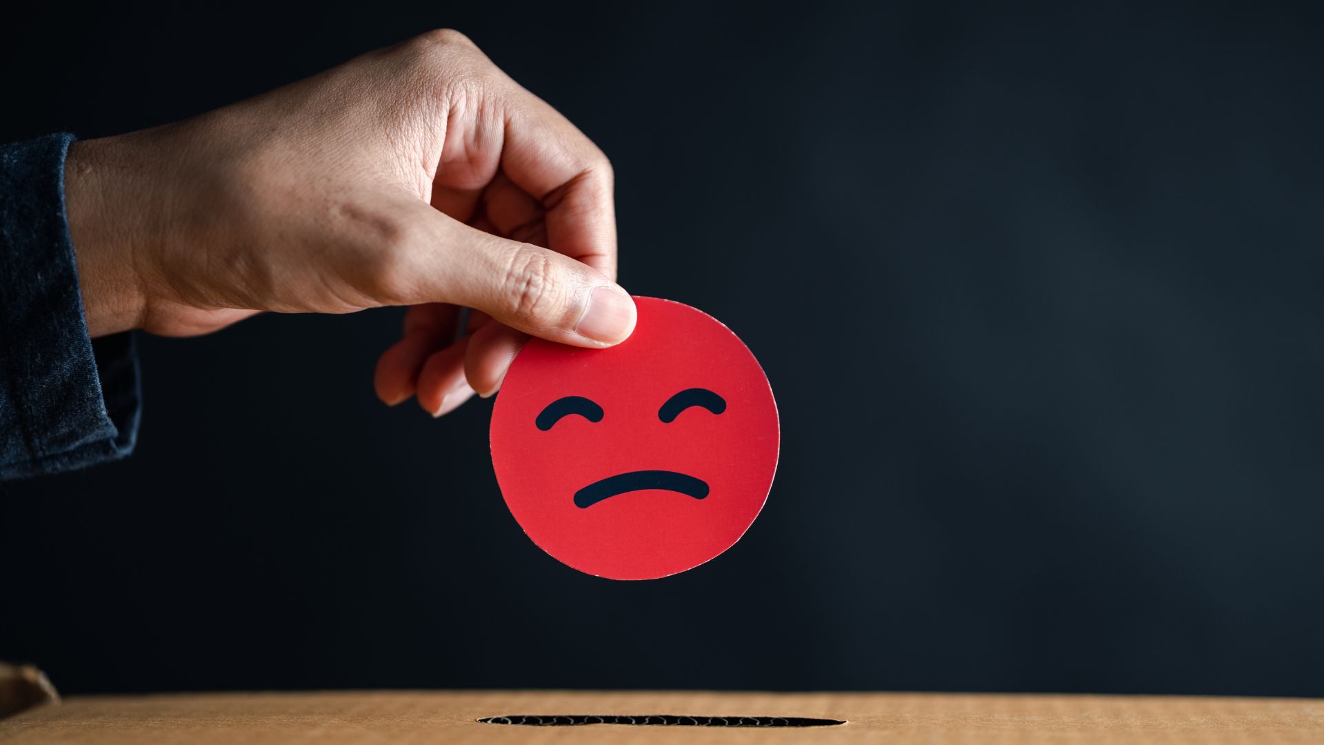 Scam marketing: entenda o que é e como proteger sua marca